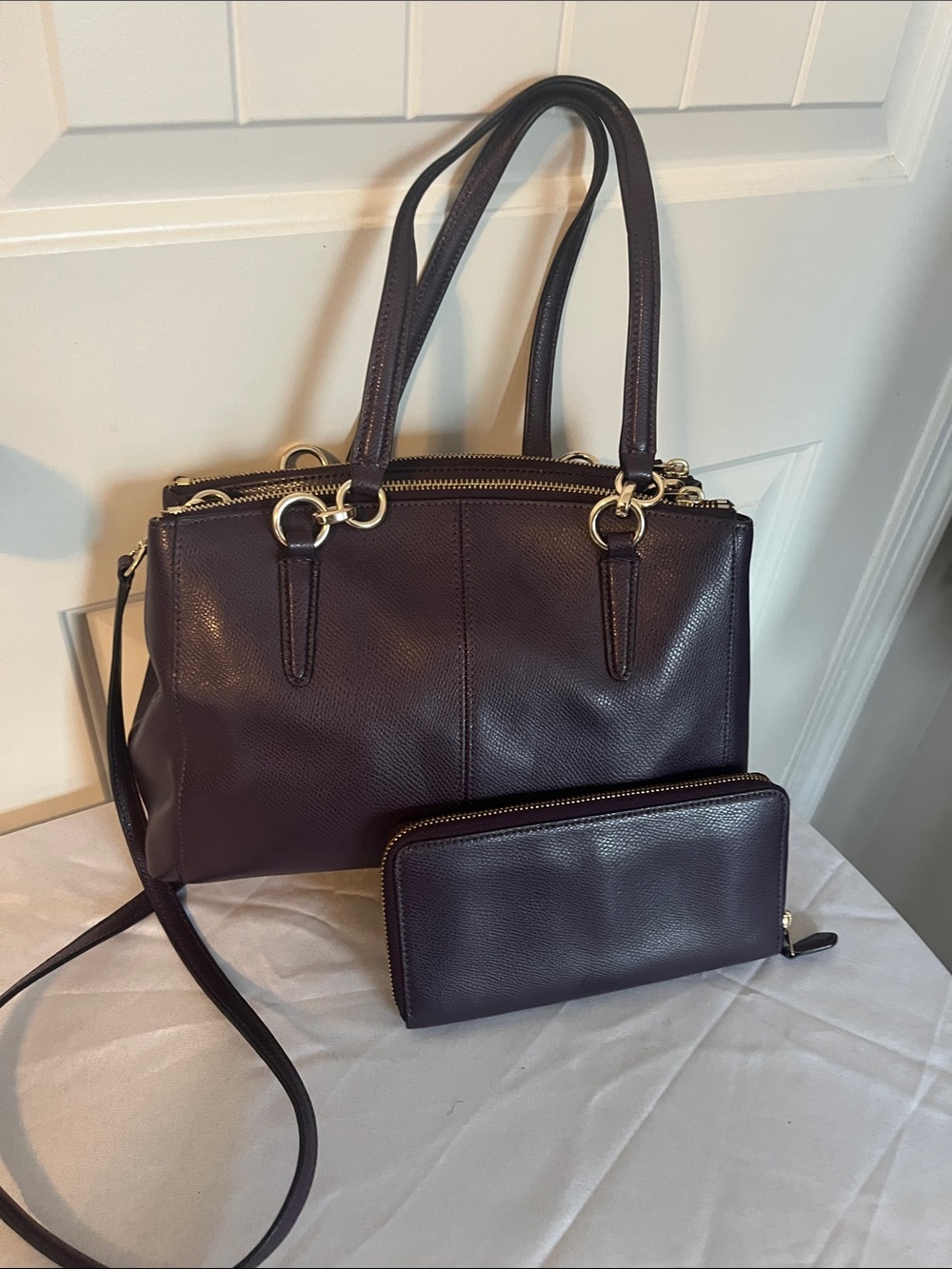 Coach Dark Plum Leather Satchel with Matching Wallet - Picture 6 of 9